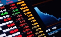 单日回撤17个点！“最热ETF”人气陡降 多只宽基份额新高 这些ETF也同样活跃